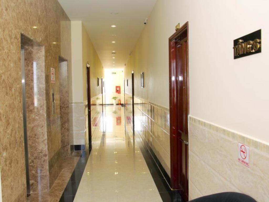 Tran Vinh Hotel Bac Lieu Esterno foto