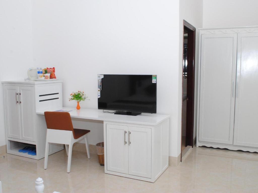 Tran Vinh Hotel Bac Lieu Esterno foto