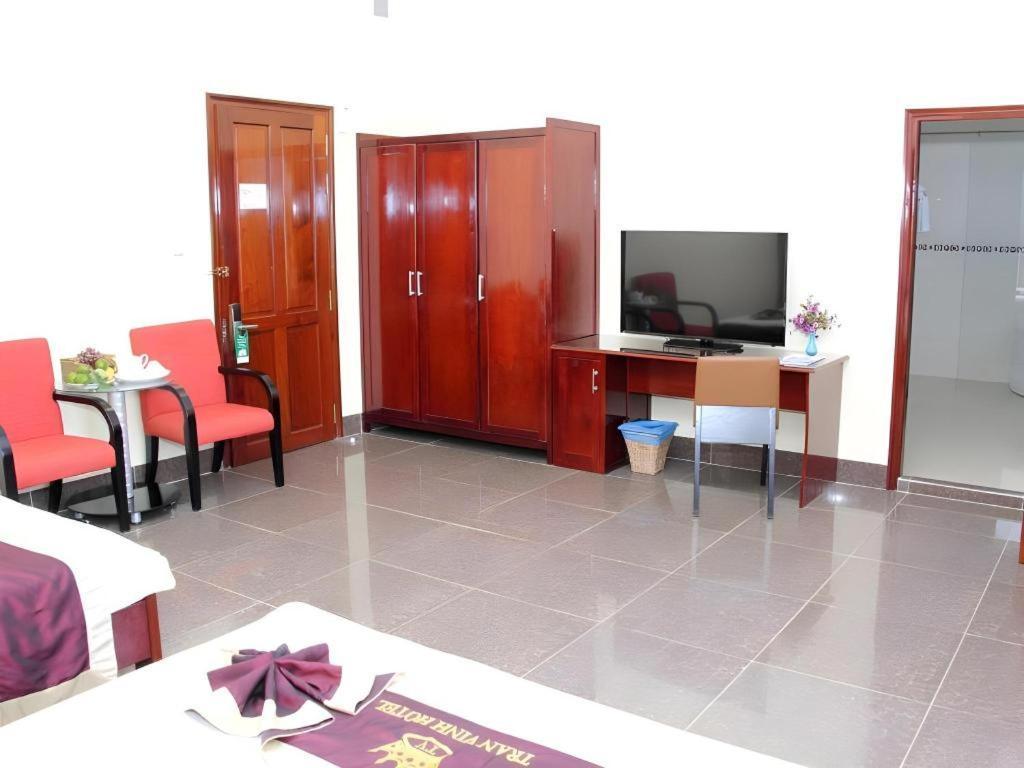Tran Vinh Hotel Bac Lieu Esterno foto