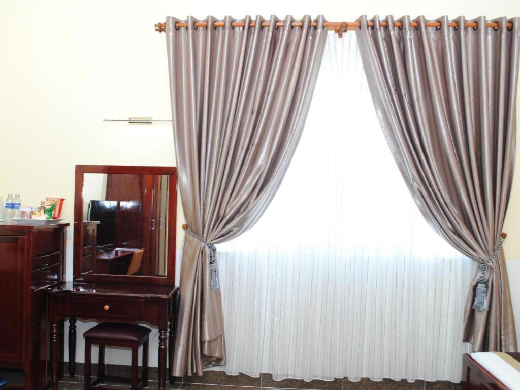 Tran Vinh Hotel Bac Lieu Esterno foto