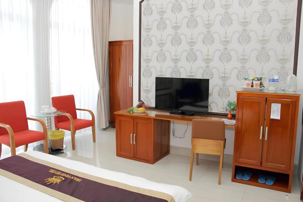 Tran Vinh Hotel Bac Lieu Esterno foto