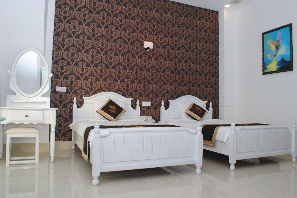 Tran Vinh Hotel Bac Lieu Esterno foto